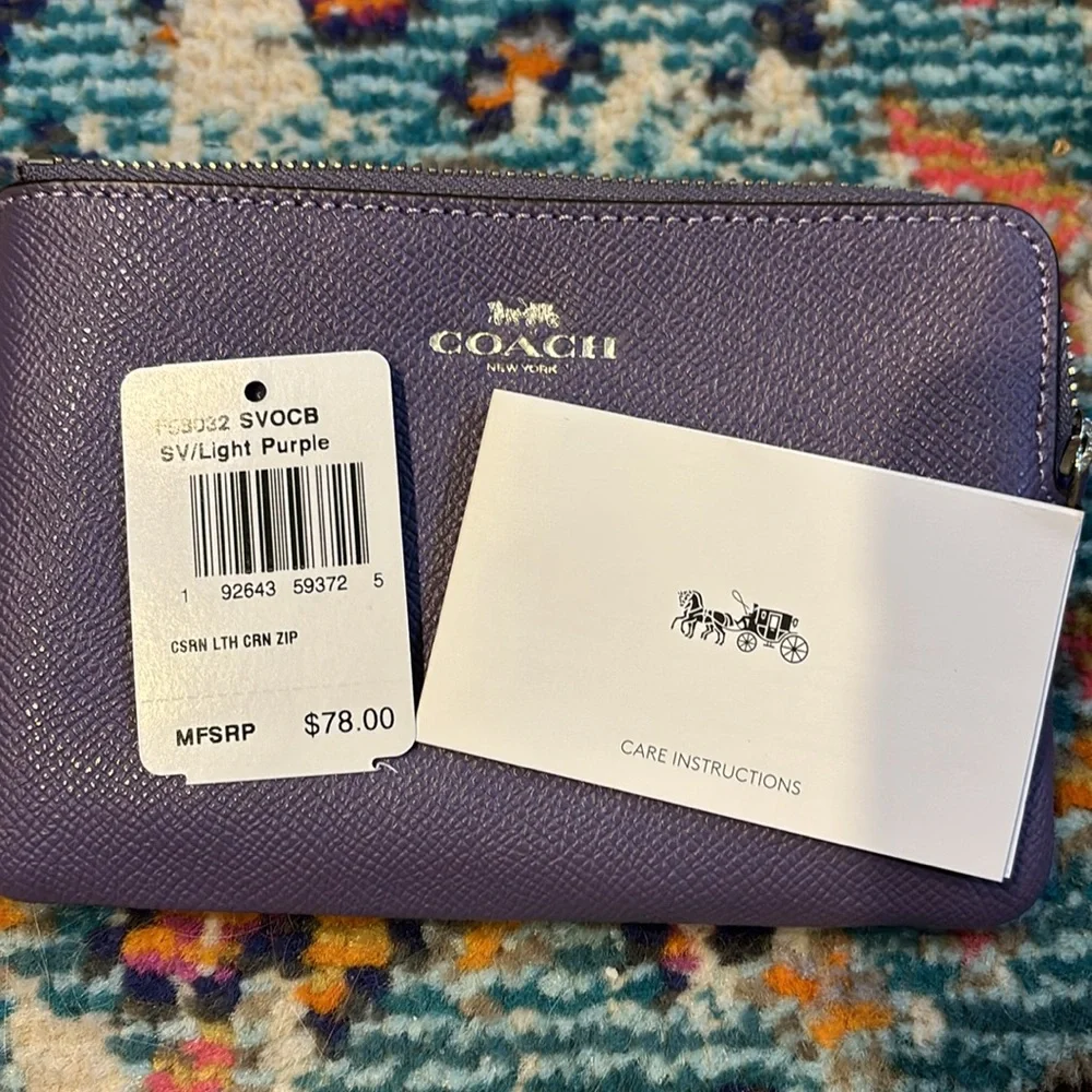 Coach Wristlet - Picture 6 of 6